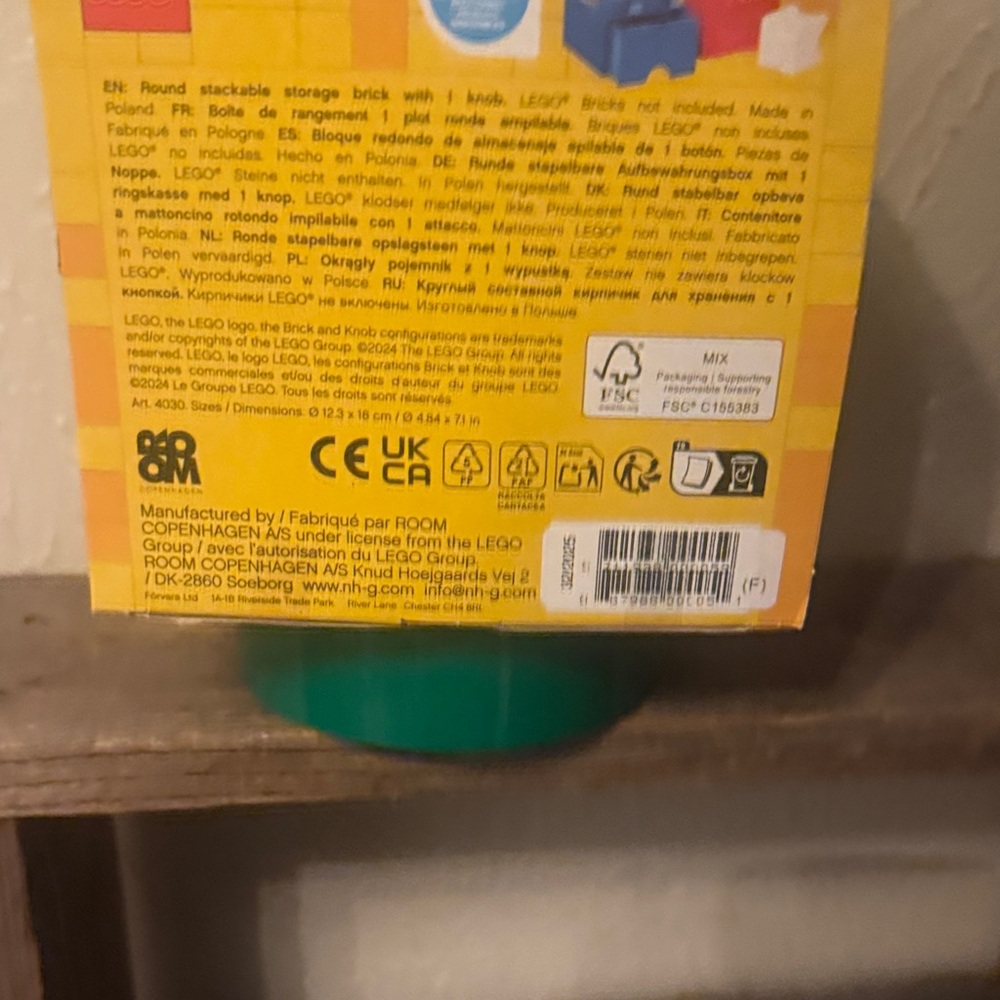 LEGO Green Storage Brick with Knob - Picture 3 of 3